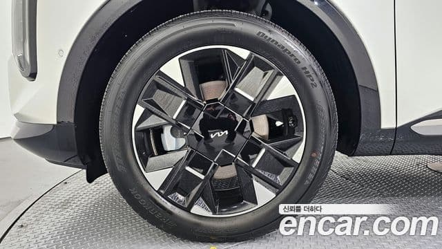 Kia The / новый New Sportage 5세대 гибрид Signature, 2025 все фото