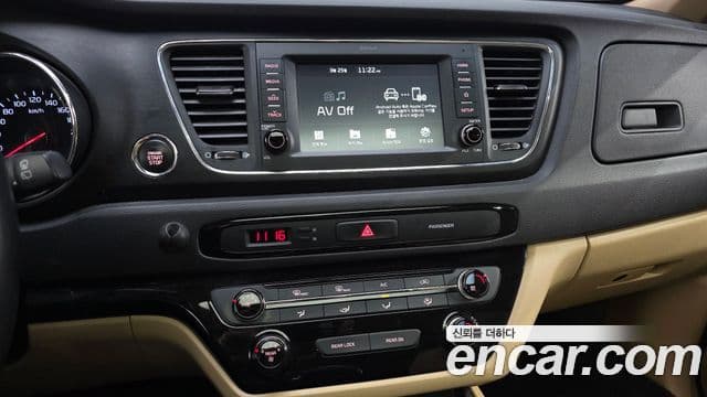 Kia The / новый New Carnival Luxury, 2019 14