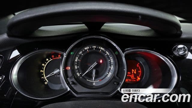 Ситроен / DS DS3 1.6 e-HDi So Chic, 2013 8