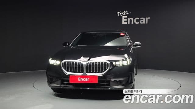 BMW 5시리즈 (G60), 2024 3