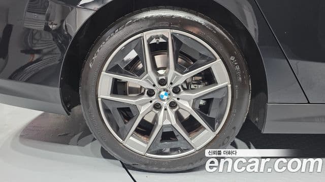 BMW 5시리즈 (G60), 2024 все фото