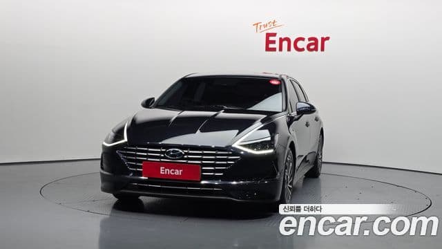 Hyundai Sonata гибрид (DN8) Family, 2021 3