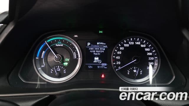 Hyundai Sonata гибрид (DN8) Family, 2021 8