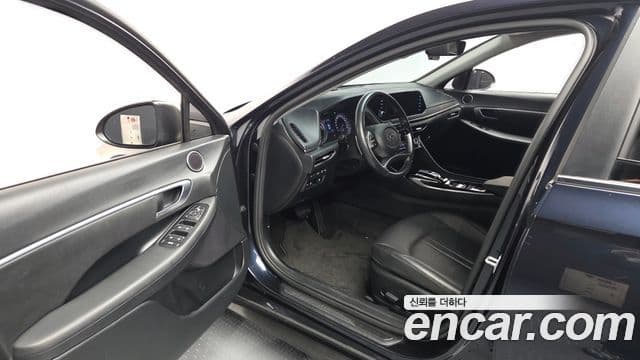 Hyundai Sonata гибрид (DN8) Family, 2021 10