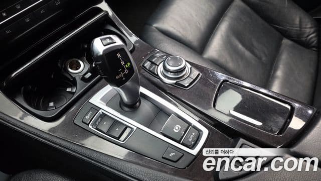 BMW 5시리즈 (F10), 2013 9