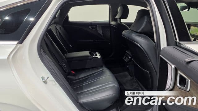 Kia K8 гибрид Noblesse, 2023 12