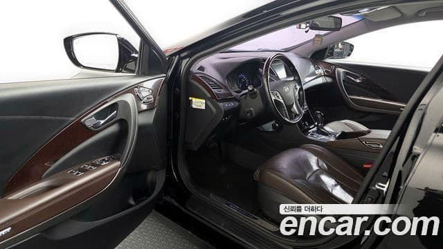 Hyundai Grandeur HG гибрид Premium, 2015 10