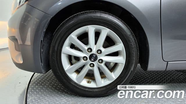 Kia The / новый New K3 Deluxe, 2017 все фото