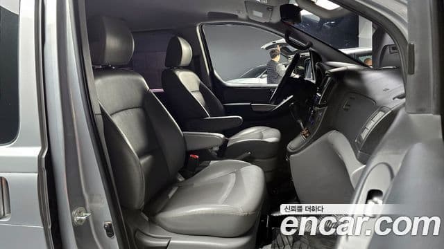 Hyundai The / новый New Grand Starex Modern, 2020 10