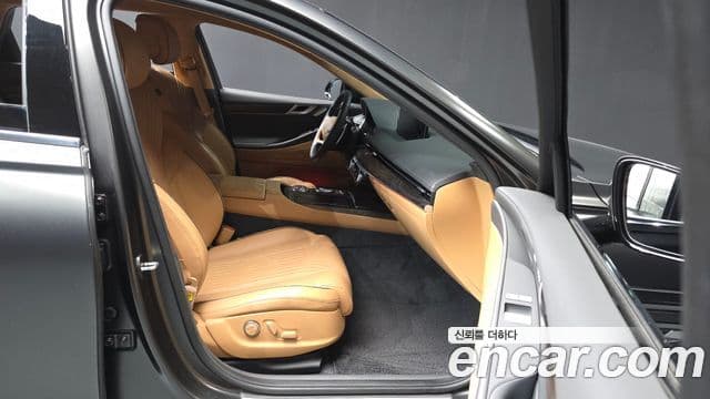 Genesis G80 (RG3) бензин 2.5 турбо AWD, 2022 11