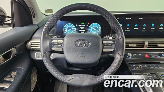 Hyundai NEXO Premium, 2023 14