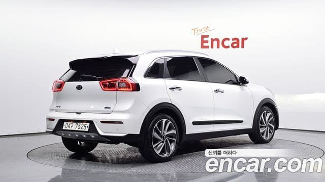 Kia Niro Noblesse, 2018 2