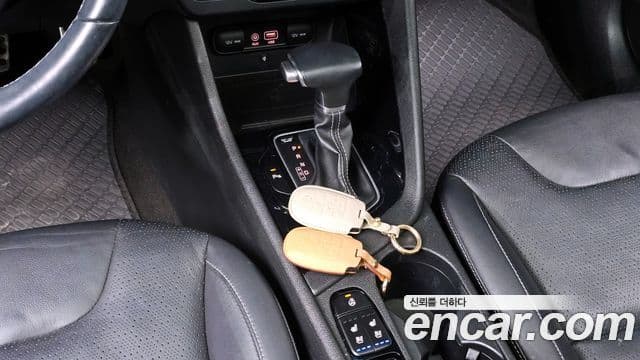 Kia Niro Noblesse, 2018 9