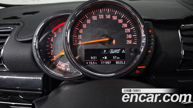 Mini Cooper D 클럽맨 2세대, 2017 8
