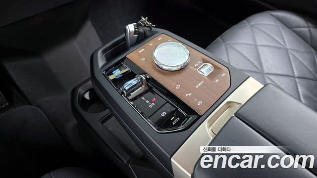 BMW iX xDrive50 Sport Plus, 2022 9