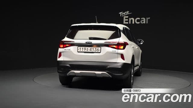 Kia Seltos Trendy, 2020 4