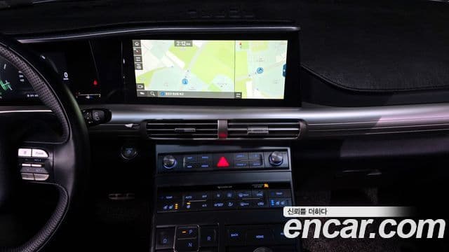 Hyundai NEXO Premium, 2019 14