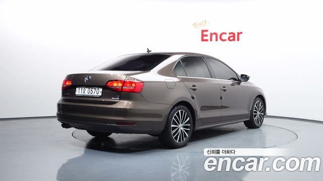 Volkswagen New Jetta 6세대, 2015 2