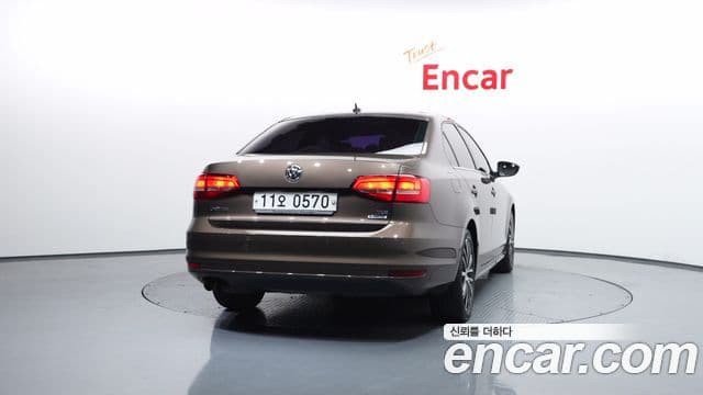 Volkswagen New Jetta 6세대, 2015 4