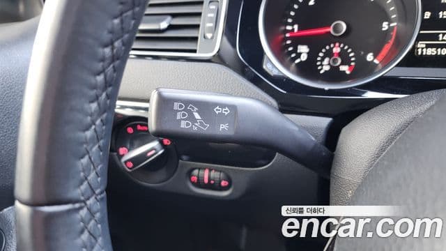 Volkswagen New Jetta 6세대, 2015 18