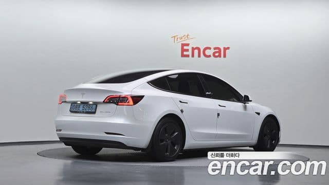 Tesla модель 3 Long Range AWD, 2022 2