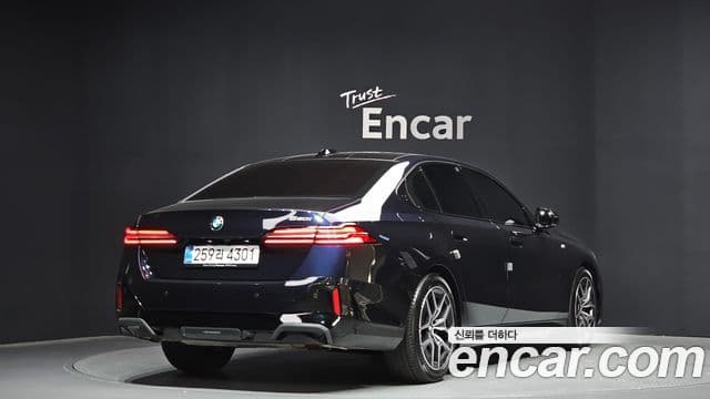 BMW 5시리즈 (G60) 520i M Sport, 2025 2