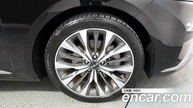 Kia K8 Signature, 2023 все фото