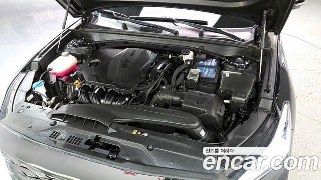 Kia K8 Signature, 2023 6