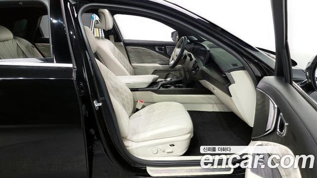 Kia K8 Signature, 2023 11