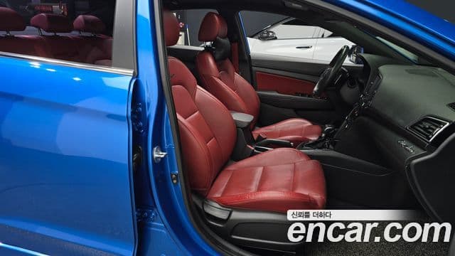 Hyundai Avante AD Extreme Selection, 2017 10