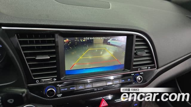 Hyundai Avante AD Extreme Selection, 2017 16