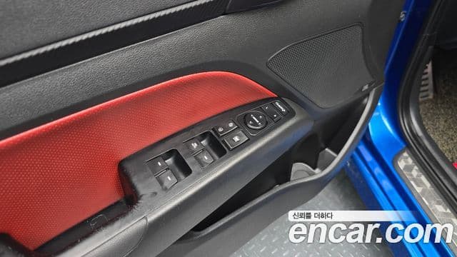 Hyundai Avante AD Extreme Selection, 2017 17