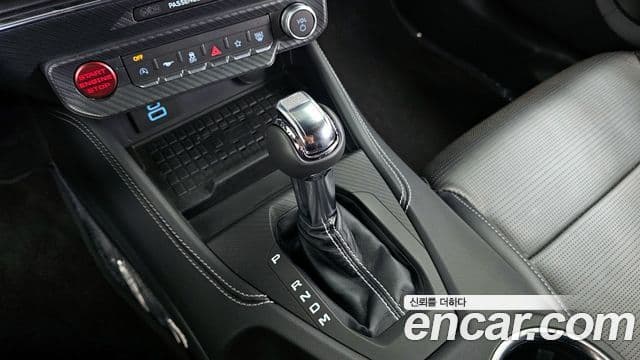 Ford Mustang 7세대 2.3 EcoBoost Premium купе, 2024 9