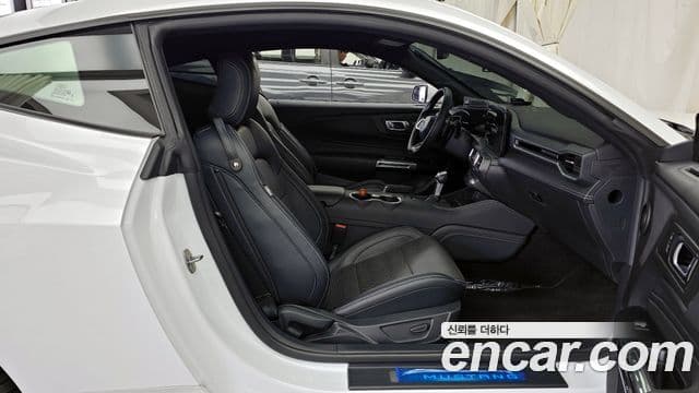 Ford Mustang 7세대 2.3 EcoBoost Premium купе, 2024 11