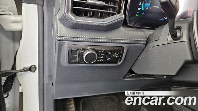 Ford Mustang 7세대 2.3 EcoBoost Premium купе, 2024 16