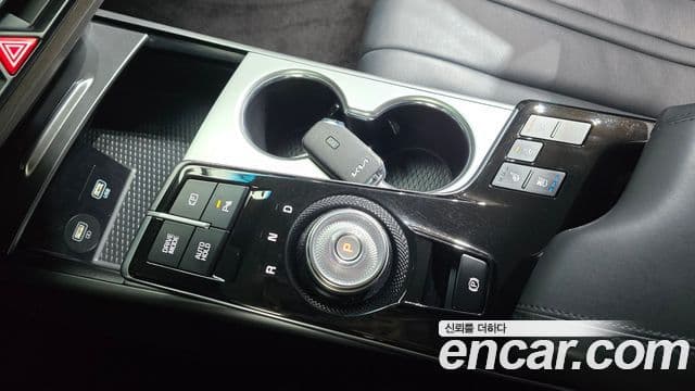 Kia K8 Noblesse Light, 2022 9