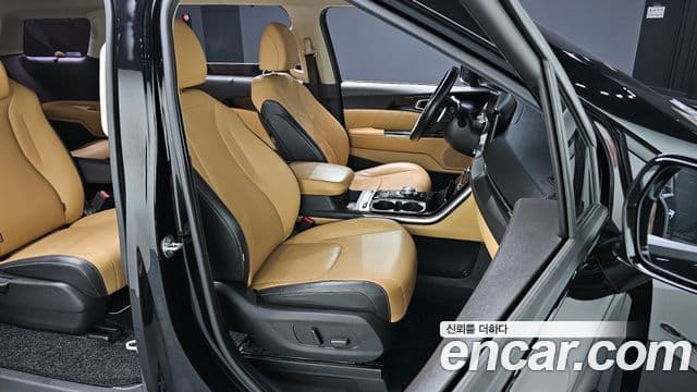 Kia Carnival 4세대 Signature, 2021 10