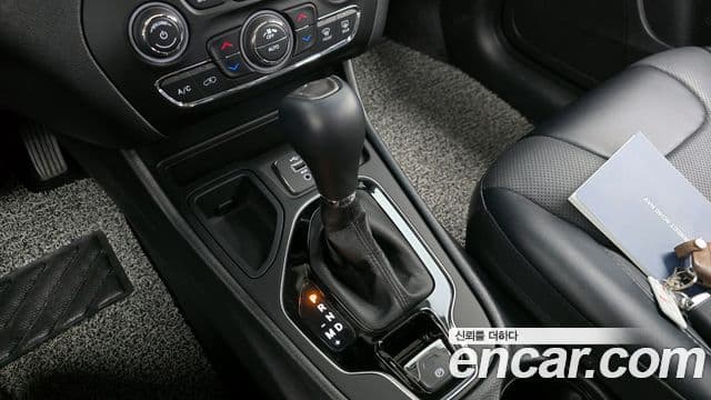 Jeep Cherokee(KL) 2.4 Limited 2WD, 2022 9