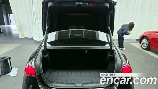 Mercedes-Benz E-класс W214 Exclusive, 2024 20