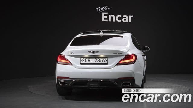 Genesis G70 Sport пакет, 2019 4