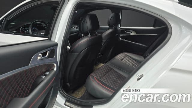 Genesis G70 Sport пакет, 2019 19