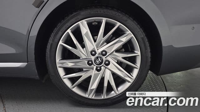 Hyundai The / новый New Grandeur IG Calligraphy, 2020 все фото