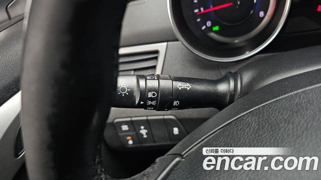 Hyundai Avante MD M16 GDI Avenue, 2013 19