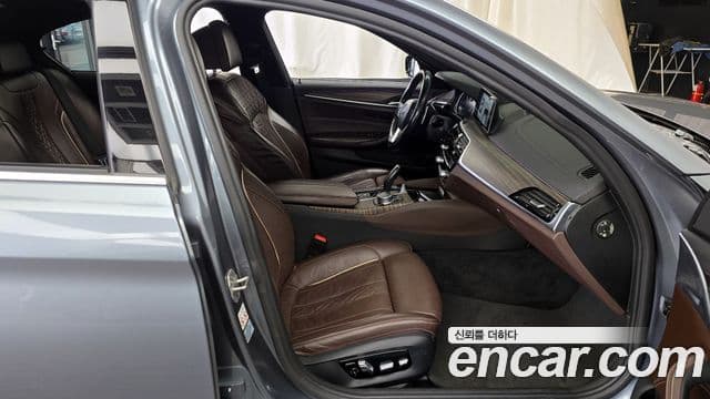 BMW 5시리즈 (G30) 530i xDrive M Sport Plus, 2018 11