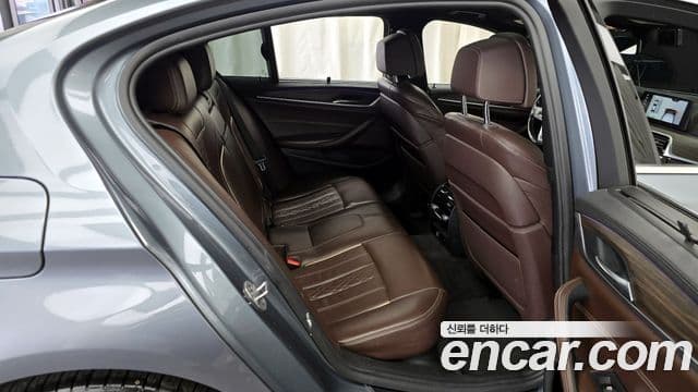 BMW 5시리즈 (G30) 530i xDrive M Sport Plus, 2018 12