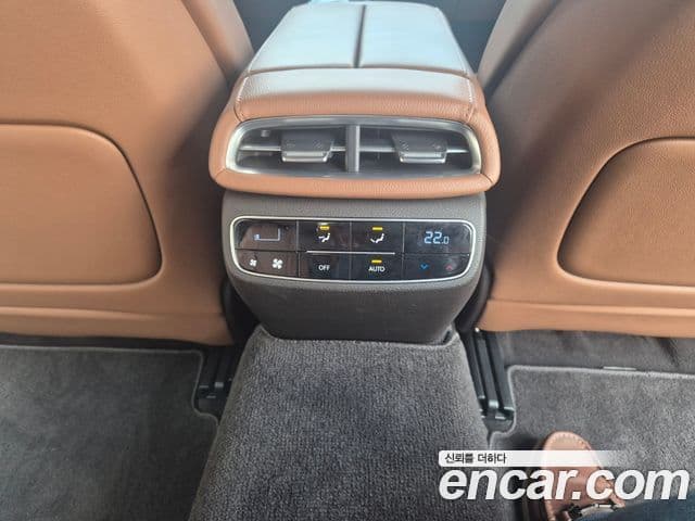 Genesis G80 (RG3) бензин 2.5 турбо AWD, 2021 11