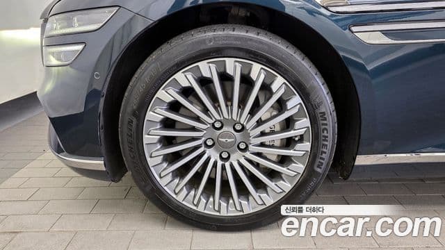 Genesis electrified G80 (RG3) e-AWD, 2022 все фото