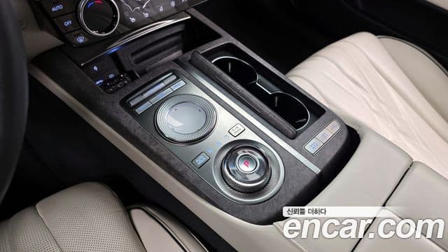 Genesis electrified G80 (RG3) e-AWD, 2022 9