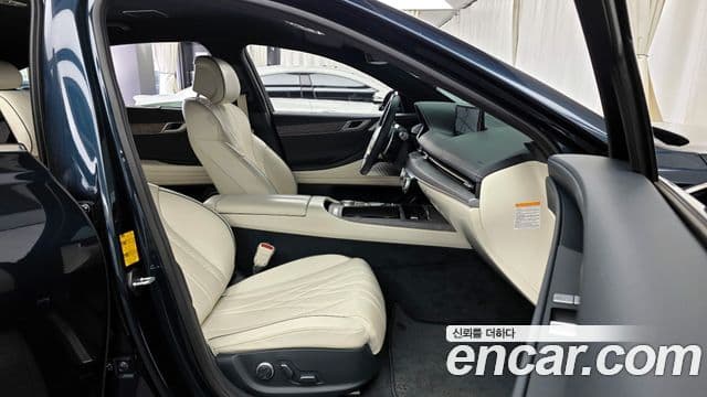 Genesis electrified G80 (RG3) e-AWD, 2022 11