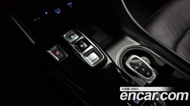 Hyundai Sonata гибрид (DN8) Family, 2020 9